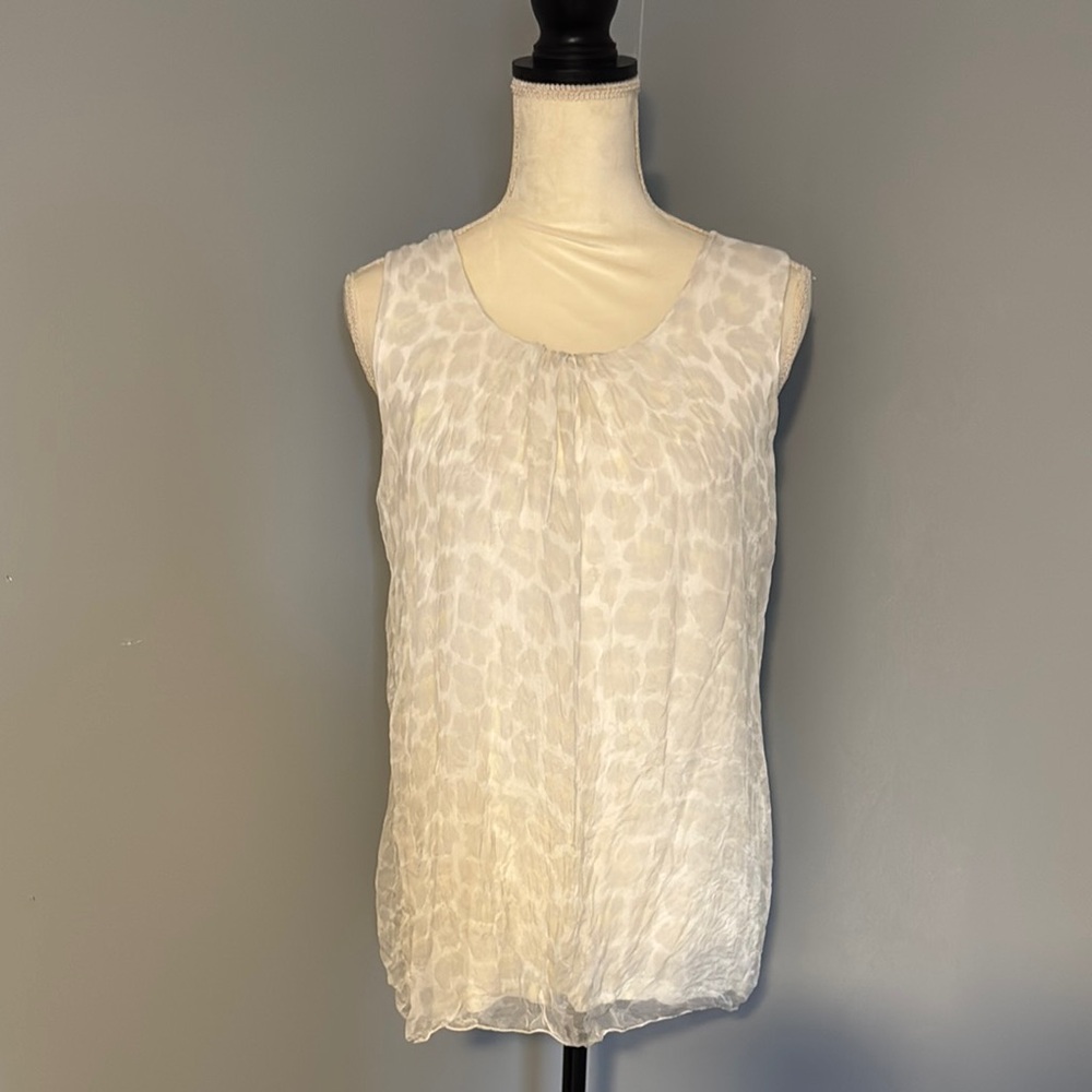 Elegant White Sleeveless Top